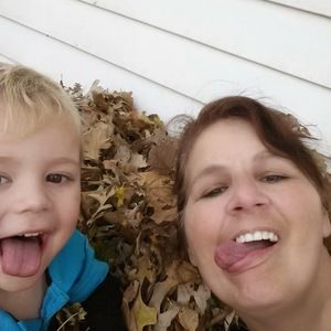 Meet your Posher, Marie